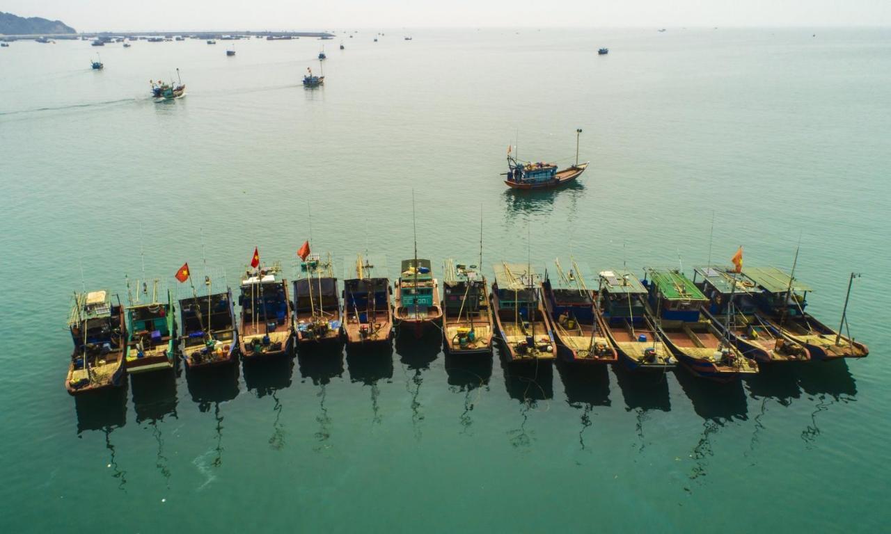 Starlight Boutique Hotel Quang Ninh  Exteriör bild